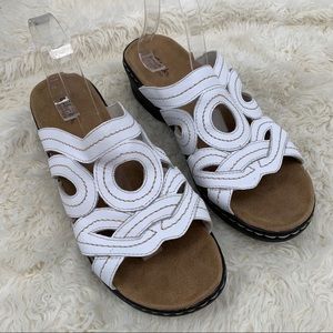 Clarks Lexi Sycamore 60241 White Sandals Sz 11